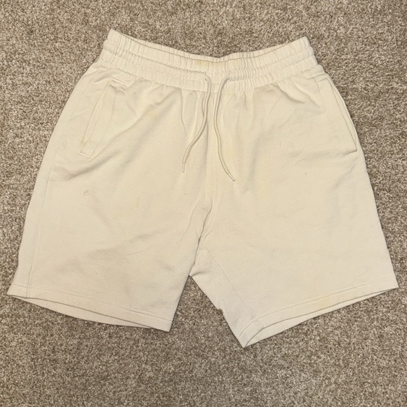 H&M Men’s Shorts + Free gift (USED) - Picture 2 of 6